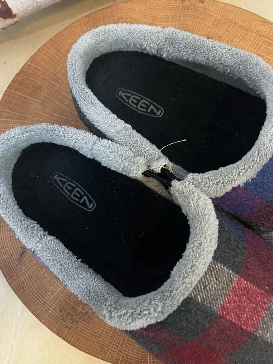 KEEN Howser Slide Plaid Wool Slip-On Clogs - Multi/Blue - Size 9 - Picture 2 of 14